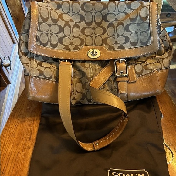 Coach Brown Signature Shoulder Bag - Picture 1 of 15